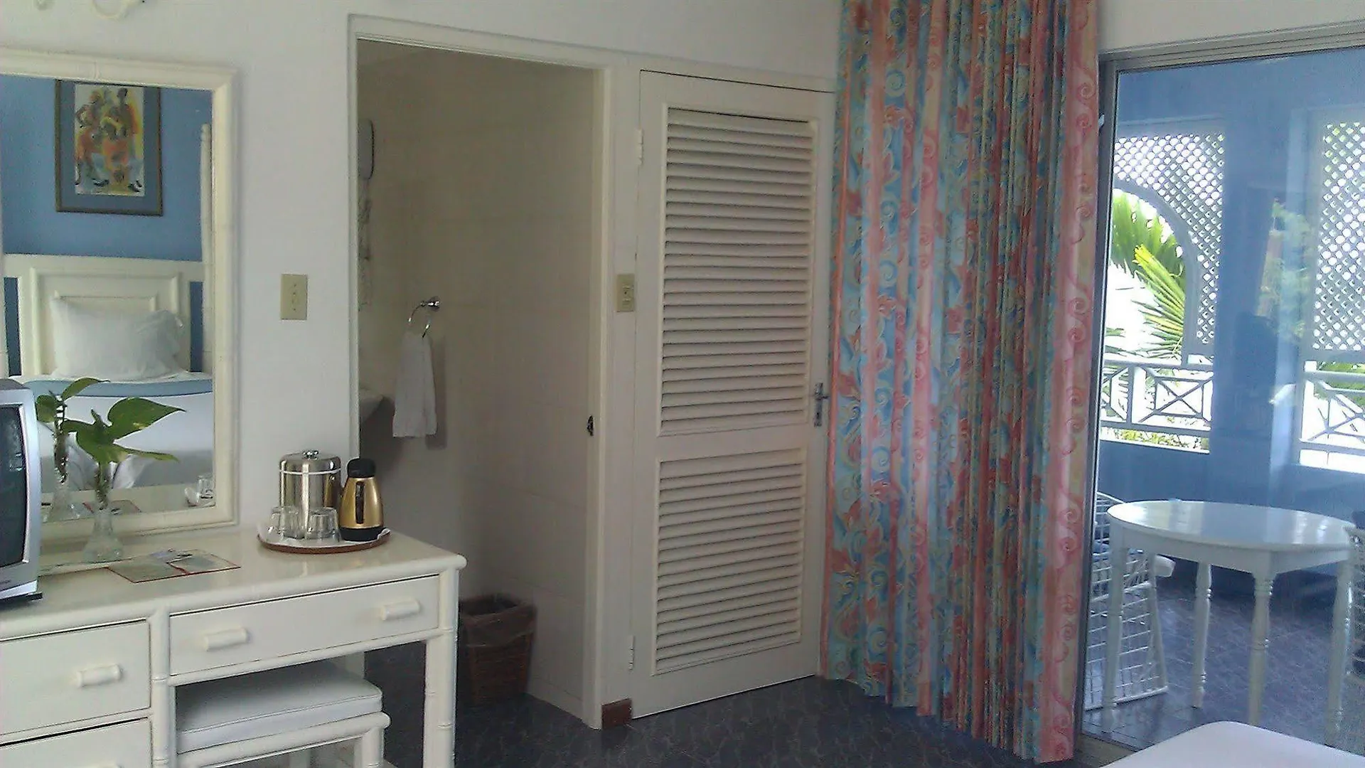 Hibiscus Lodge Hotel Ocho Rios