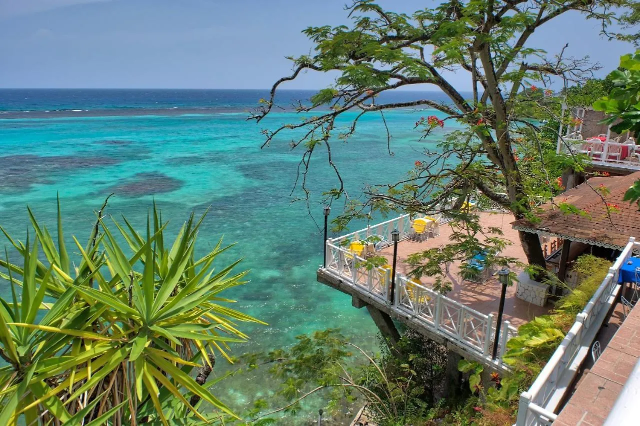***  Hibiscus Lodge Hotel Ocho Rios Jamaica